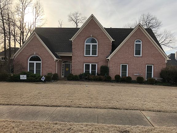 2nd image of 1833 Dogwood Hollow Dr