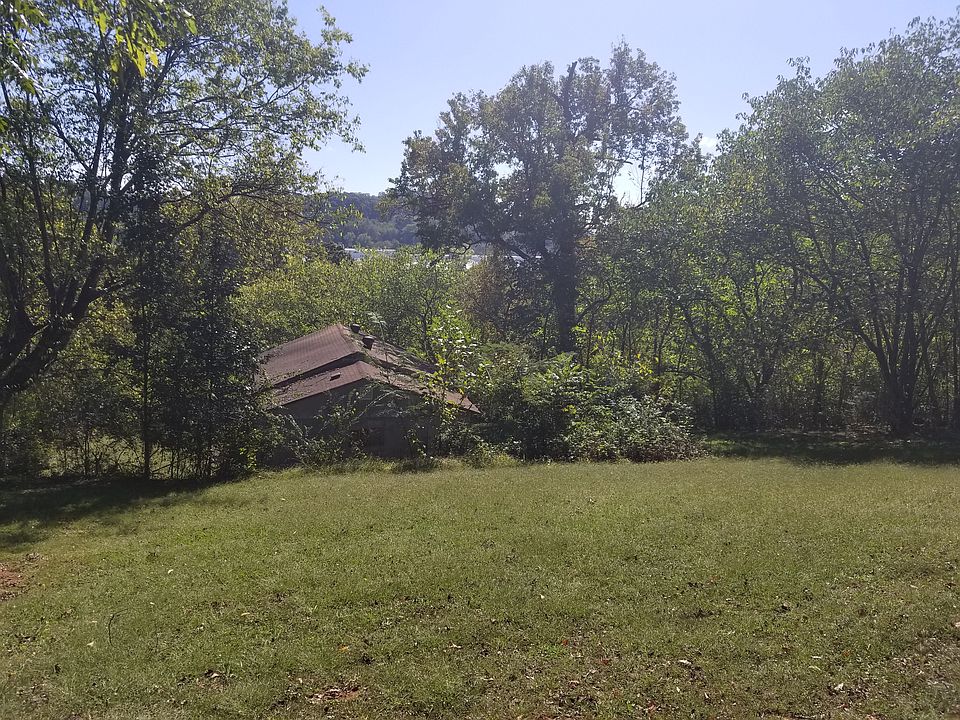 1st image of 129 Norman Ln