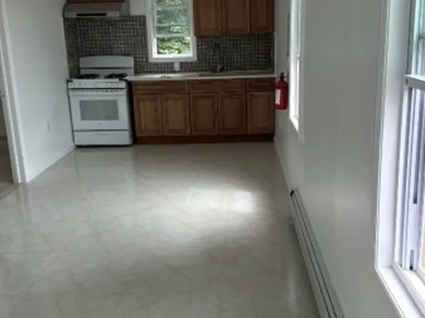 500 Burnside St Floor 2, Orange, NJ 07050