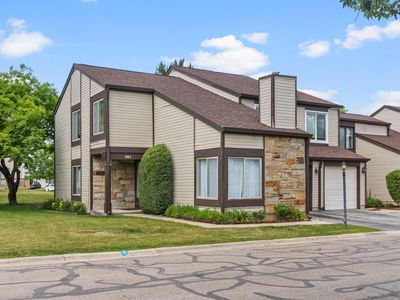 761 Colorado Ct, Carol Stream, IL, 60188