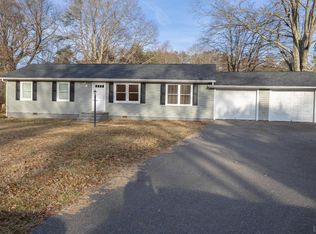 416 Castle Craig Dr, Evington, VA 24550