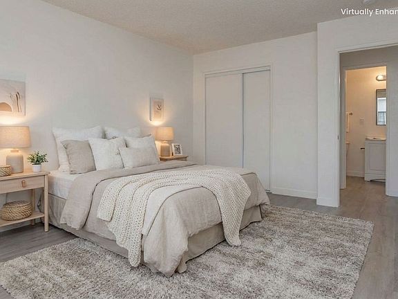 3rd image of 6613 Crenshaw Blvd