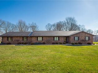 52 Hilda Cir, Bloomingdale, OH 43910