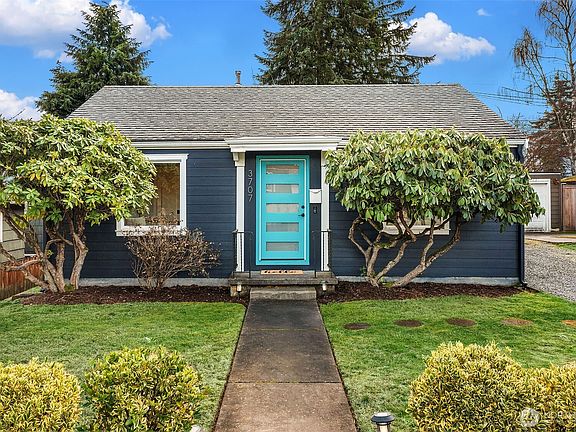 2nd image of 3707 SW Thistle