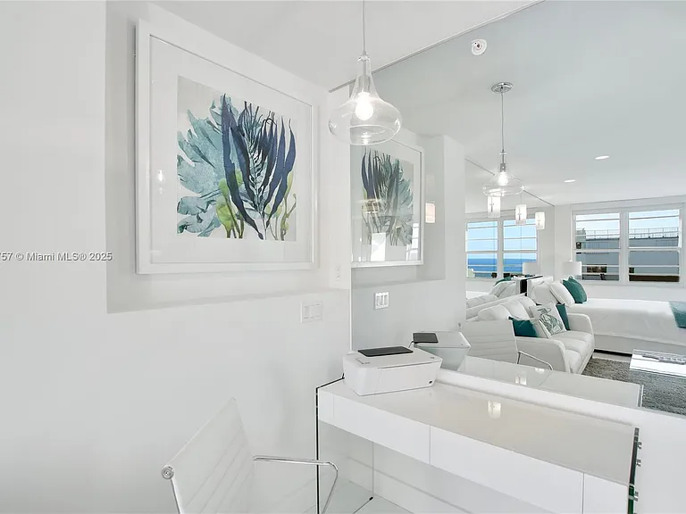 100 Lincoln Rd #940 — Photo 15