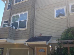 3312 W Government Way APT A, Seattle, WA 98199