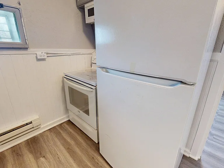 2550 Elyria Ave — Photo 14