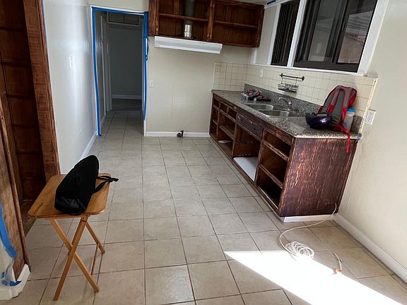 5th image of 508 Sycamore Pl #1/2