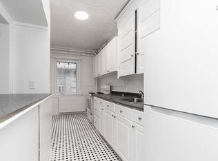 100 Vaughan Rd #697658, Toronto, ON M6C2M1