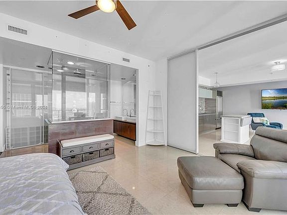 5th image of 1040 Biscayne Blvd APT 3005