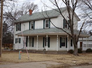 310 Prairie Ave, Kinsley, KS 67547