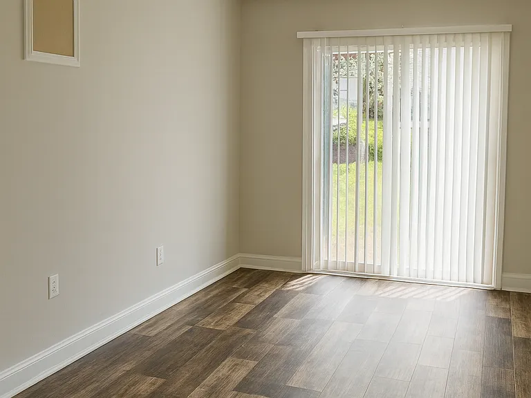 119 Gaile Ave — Photo 4