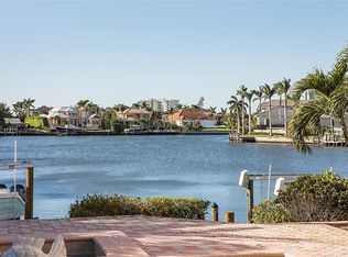 400 Neapolitan Way, Naples, FL 34103