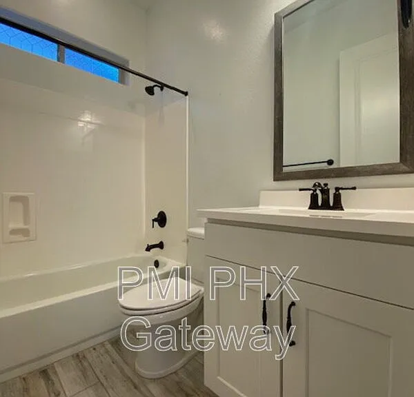 2353 E Athena Ave — Photo 20