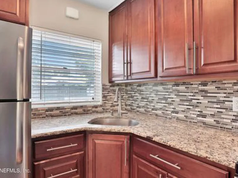 5236 River Forest Dr — Photo 6