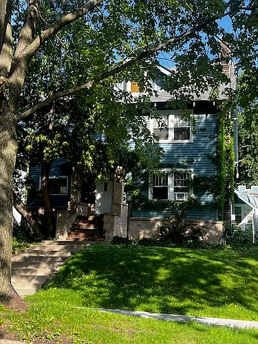 418-420 Morgan Ave S #3 Photo 1 418-420 Morgan Ave S #3 Photo 1