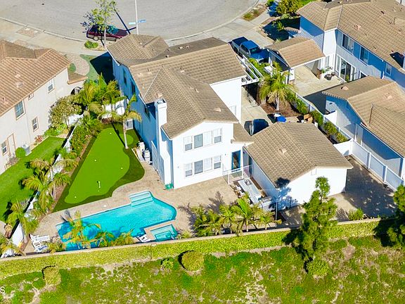 3rd image of 9898 Rhone St