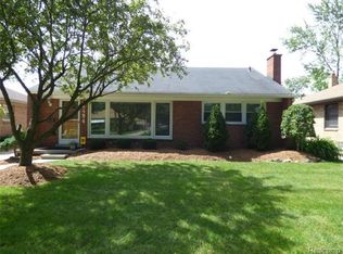 2494 Derby Rd, Birmingham, MI 48009