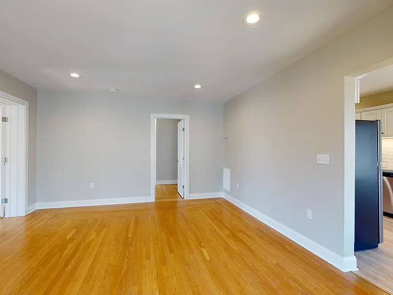 37 Harrison Ave #37 — Photo 7