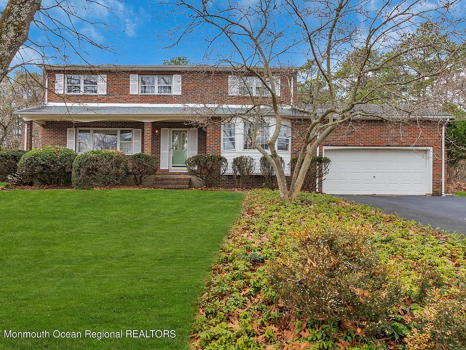 1st image of 39 Winchester Dr