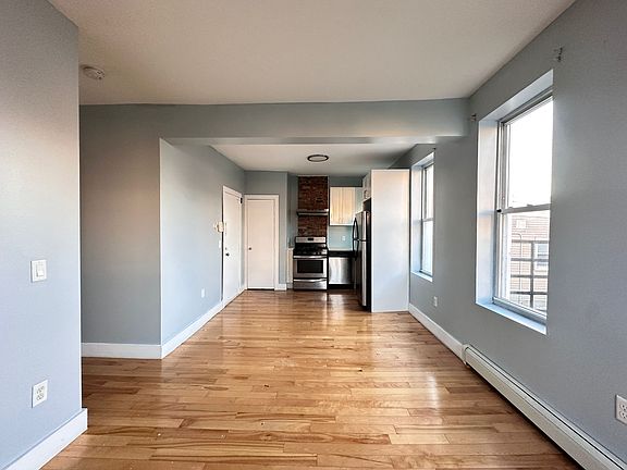 2nd image of 127 Van Horne St #2E