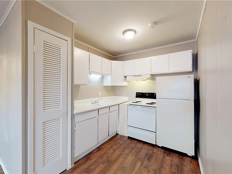204 Lynn Dr #A — Photo 9