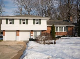 2002 Longcome Dr, Wilmington, DE 19810