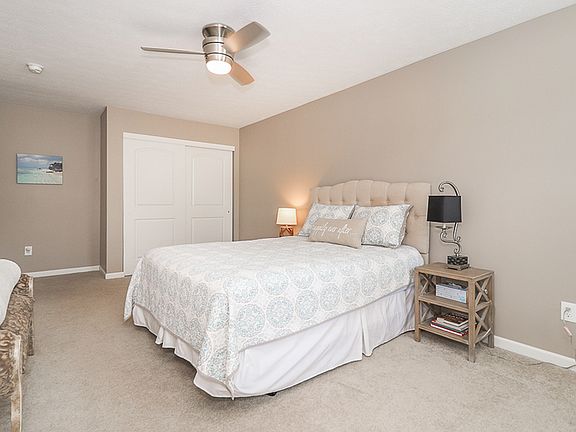 4th image of 149 Centennial Dr