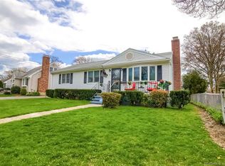 45 Sulik Ter, Stratford, CT 06614