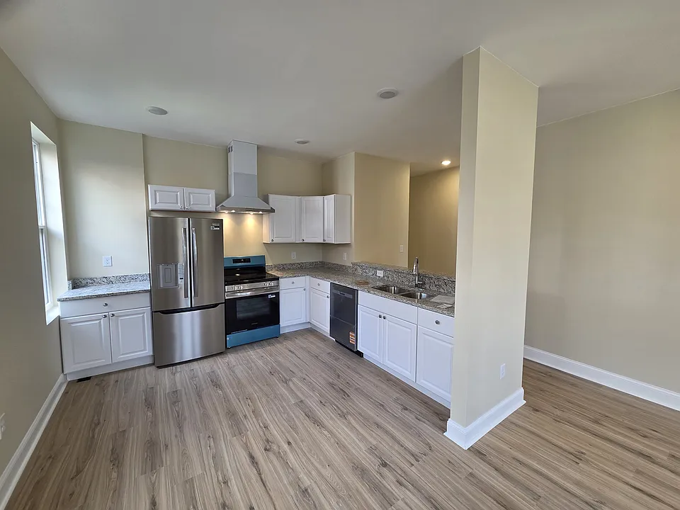 2801 Barton Ave #1