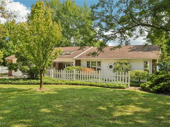5418 River Rd, Madison, OH 44057