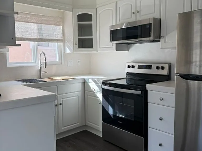 6706 Pinecone Ln — Photo 3