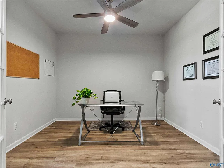 209 Allegro Cir — Photo 18