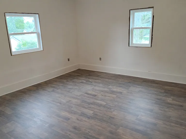 328 S Gardner St — Photo 5