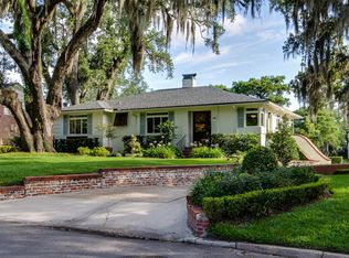 943 Brookwood Rd, Jacksonville, FL 32207