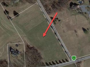 4 Orchard Rd, Hummelstown, PA 17036