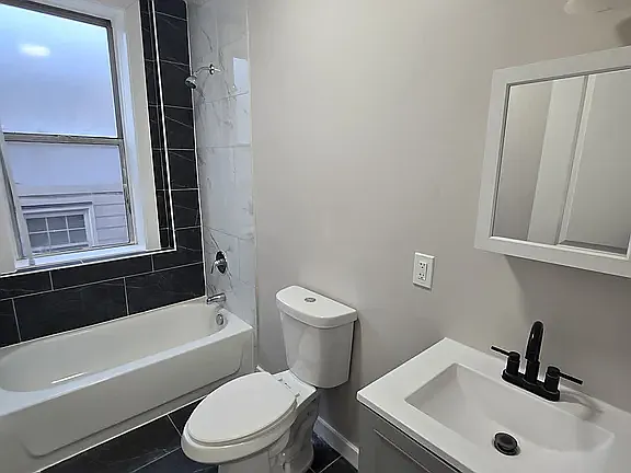 3 Bedrooms at 190 N Park St #5, East Orange NJ — photo 5