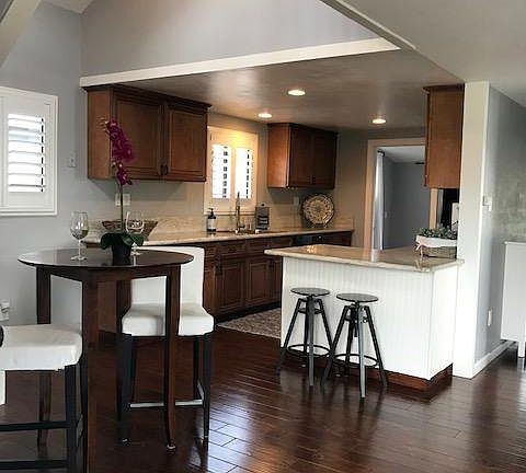 5th image of 3006 Vichy Ave