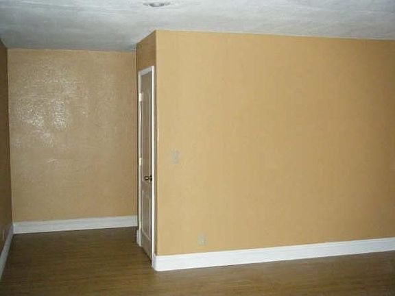 4th image of 42825 Montello Dr