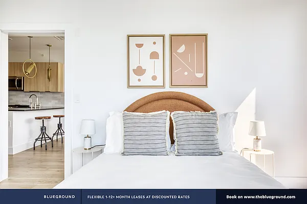 Rented by The Blueground | media 306