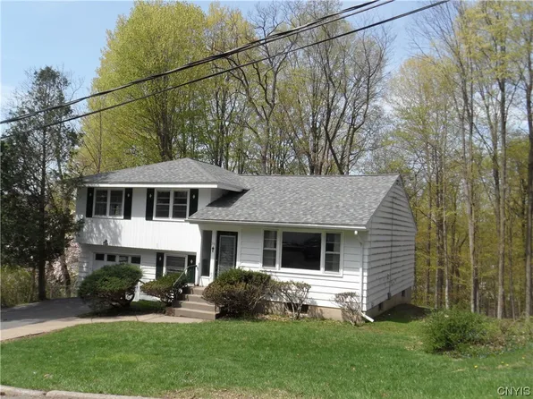 36 Hollister Ave, Utica, NY 13501