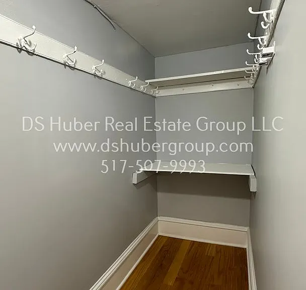 533.5 N Seymour Ave — Photo 13