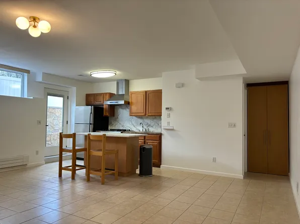 190 Bloomingdale Rd, Staten Island, NY 10309