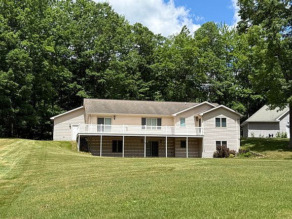 2nd image of 8980 Canyon Springs Ct