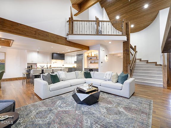 5th image of 2659 Eagle Cove Dr