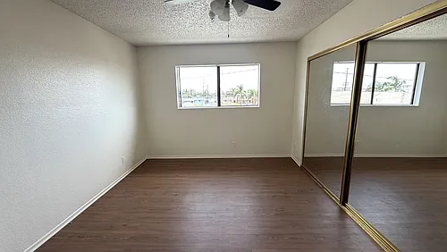 Floor plan 512-5
