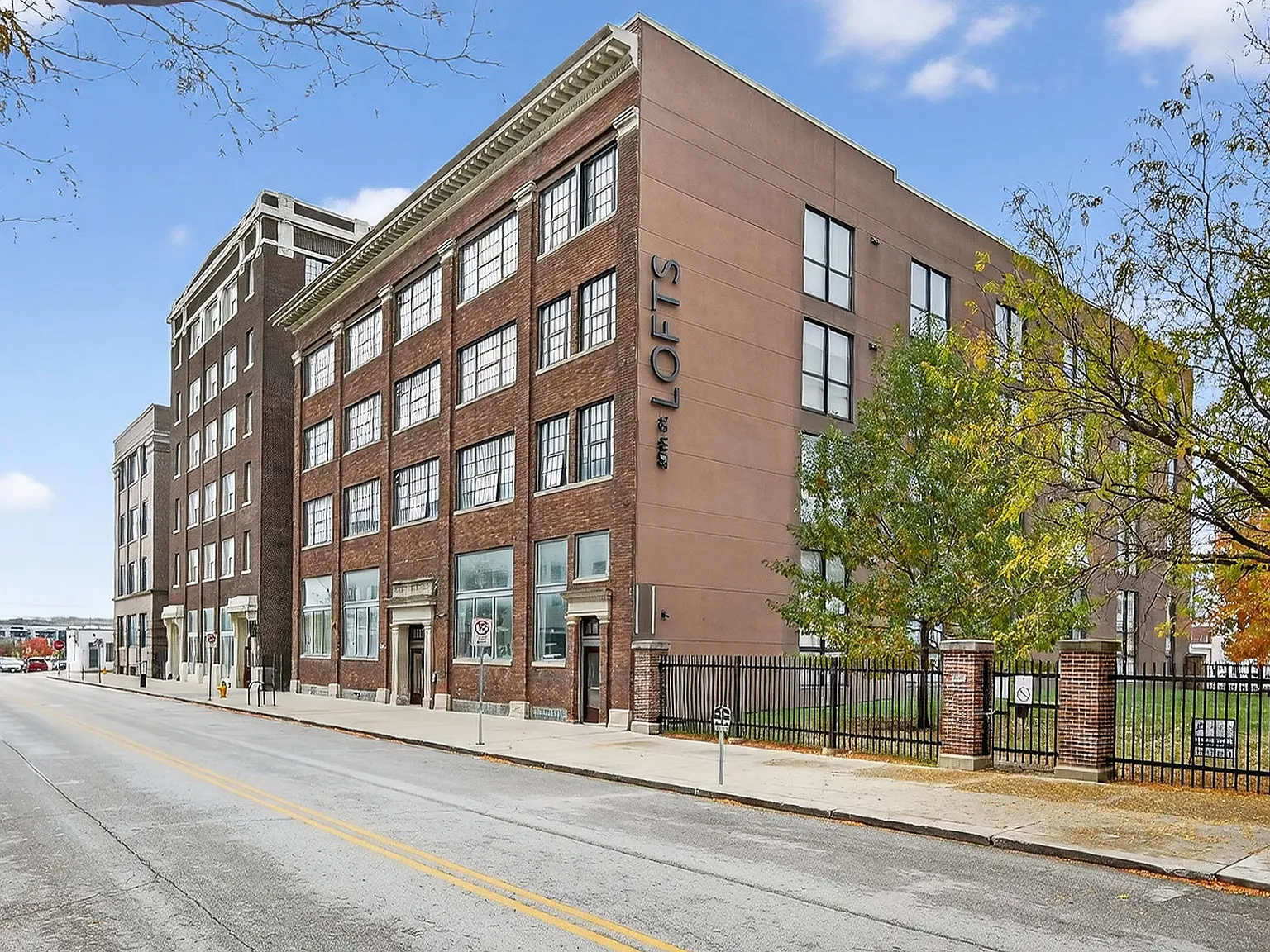 10th Street Lofts — Photo 1