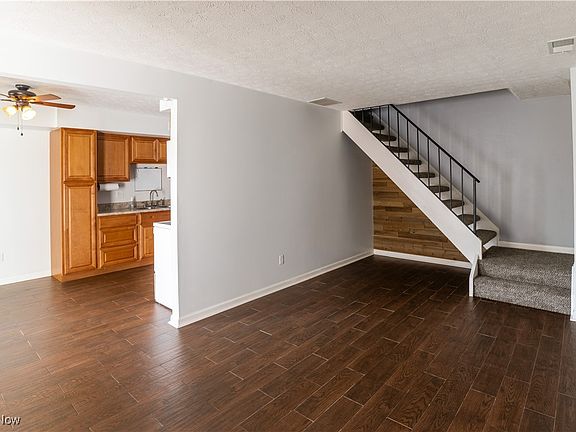 3rd image of 20397 Williamsburg Ct #222C