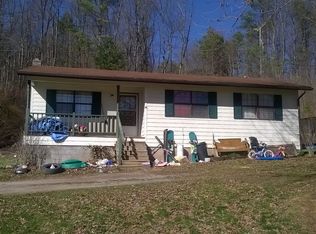 11975 Seneca Trl, Buckeye, WV 24924