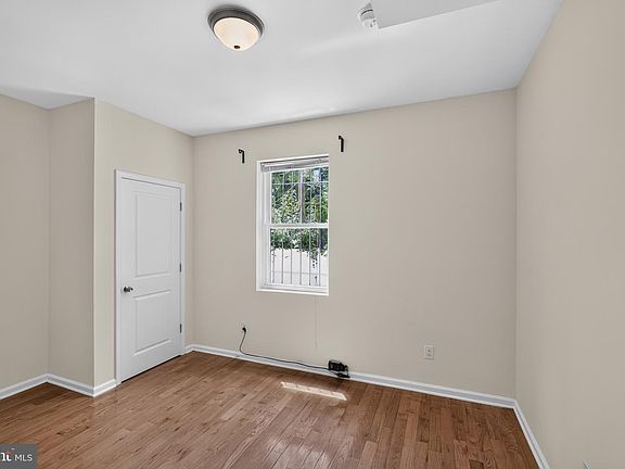 5th image of 1516-18 W Diamond St